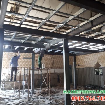 Mái xếp nhà hàng